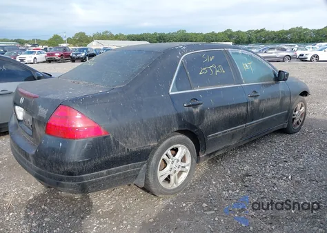 2007 Honda Accord 2.4 Se z USA, uszkodzony, nr VIN 1HGCM56337A081906